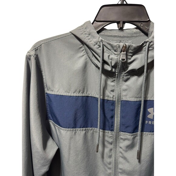 Underarmour Men’s S Full Zip Lightweight Jacket With Flag Detail On Sleeve - Picture 3 of 8